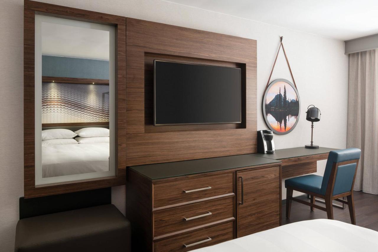 Seattle Airport Marriott Hotel SeaTac Bagian luar foto