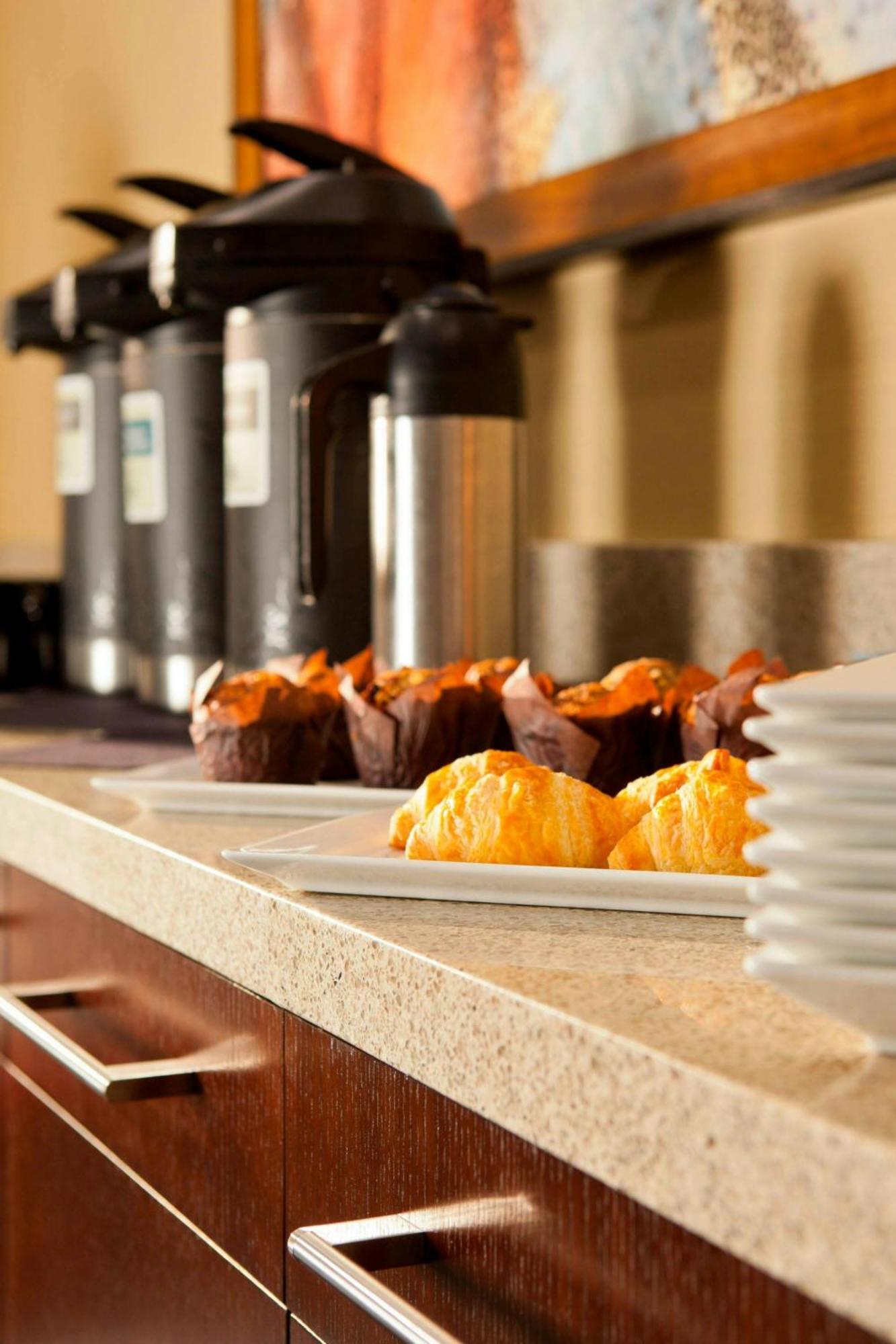 Seattle Airport Marriott Hotel SeaTac Bagian luar foto